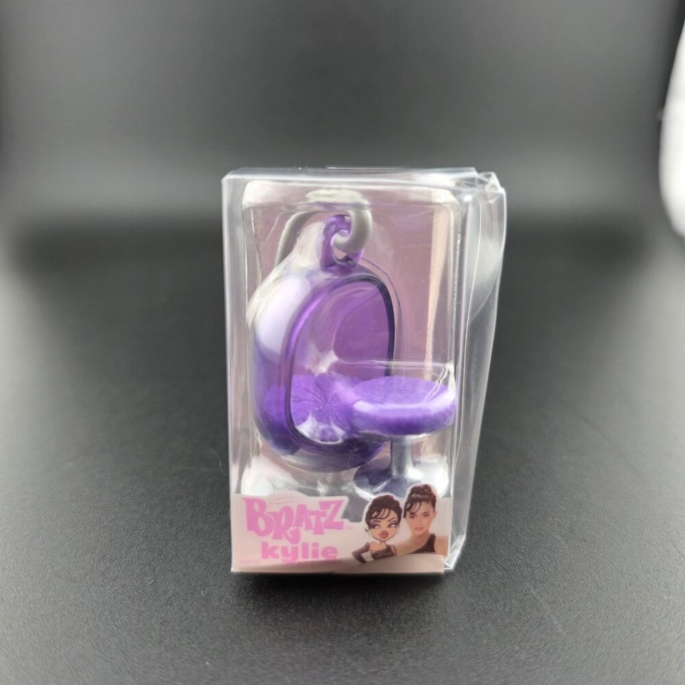 MGA Entertainment Mini Bratz x Kylie Series 2 Girl Hanging Swing Chair‎ NEW